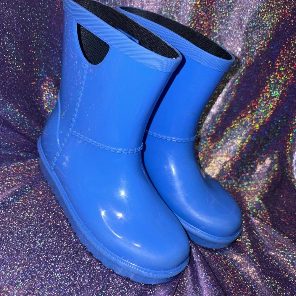 UGG Rahjee Rain Boots